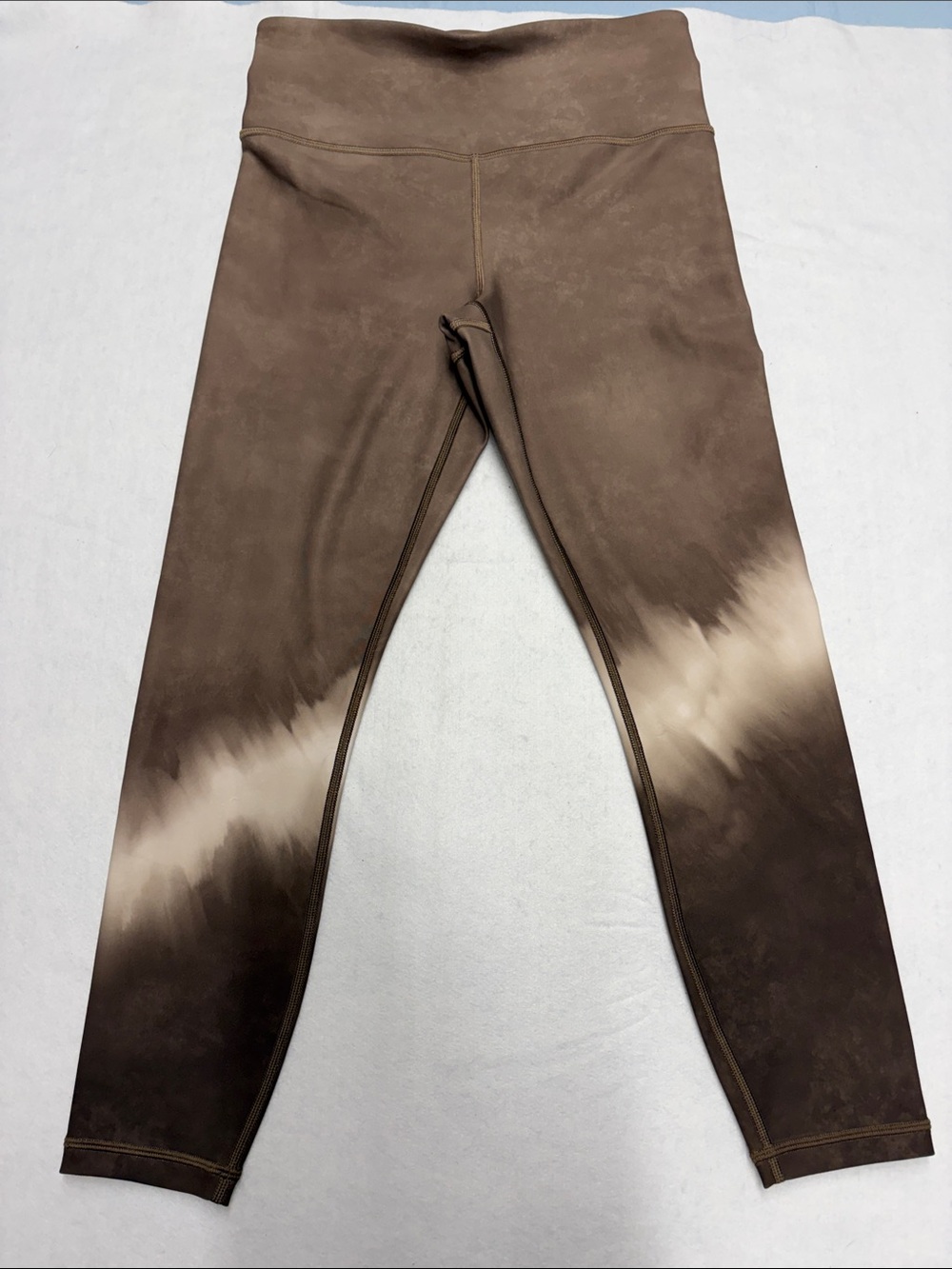 Athleta Elation 7/8Brown and Cream Tie-Dye Leggings
